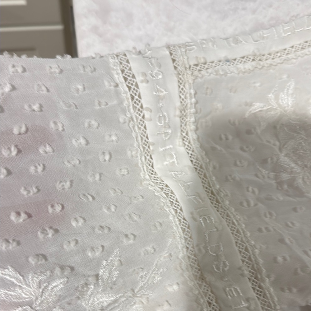 All Saints White Lace Robe with Floral Pattern and Tie Waist - Picture 7 of 10